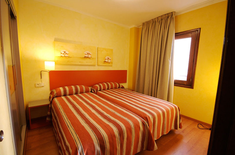 Apartamentos Parot Quality Santa Eularia des Riu Esterno foto