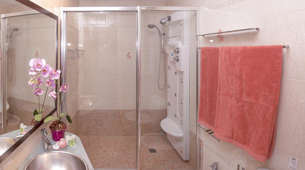 Apartamentos Parot Quality Santa Eularia des Riu Camera foto